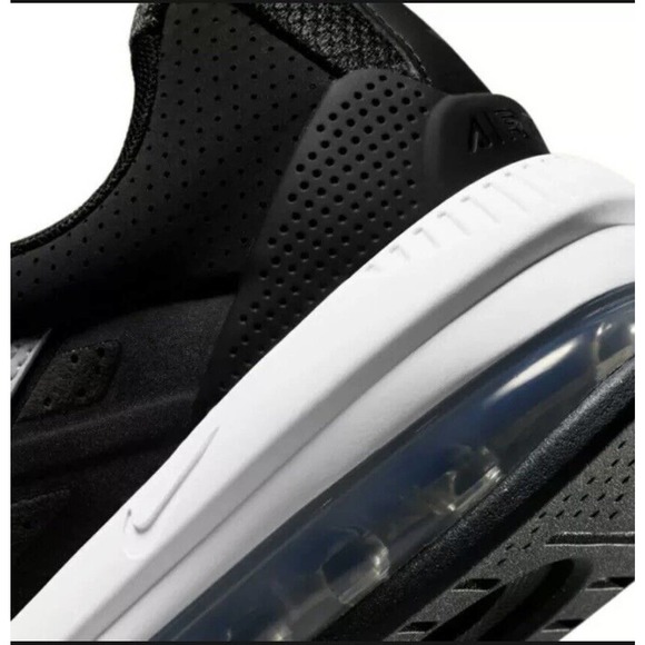 Nike Air Max Genome Anthracite White Men’s Size 10.5 Sneakers CW1648-003 New DS - Picture 8 of 8